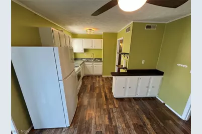 507 W Vine Street, Martins Ferry, OH 43935 - Photo 16