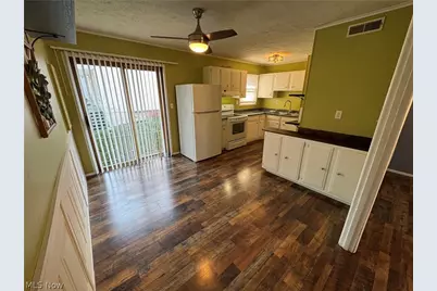 507 W Vine Street, Martins Ferry, OH 43935 - Photo 12
