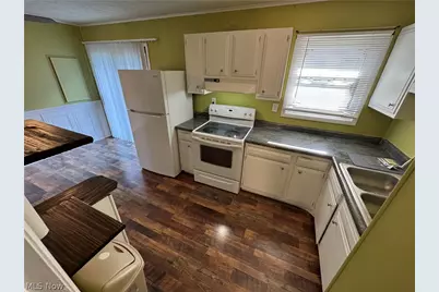 507 W Vine Street, Martins Ferry, OH 43935 - Photo 10