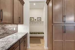 336 Arboretum Ct, Fairlawn, OH 44333 - Photo 24