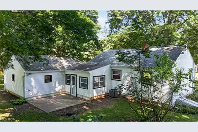 120 Coulter Street, Creston, OH 44217 - Photo 2