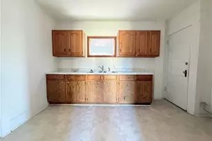 1433 Kenmore Blvd, Akron, OH 44314 - Photo 12