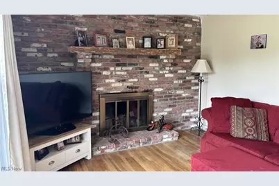 11784 Chamberlain, Aurora, OH 44202 - Photo 4