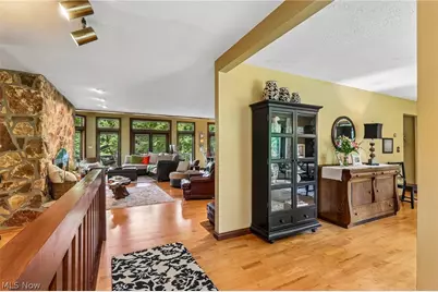985 S Medina Line Road, Wadsworth, OH 44281 - Photo 4