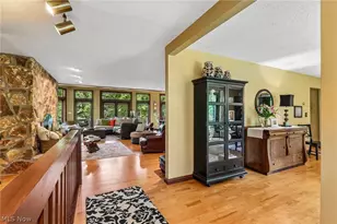 985 S Medina Line Rd, Wadsworth, OH 44281 - Photo 4