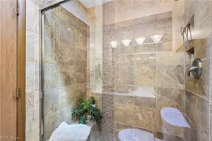 985 S Medina Line Rd, Wadsworth, OH 44281 - Photo 28