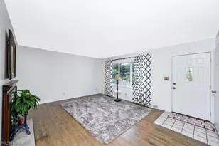 577 Catalina Dr, Akron, OH 44319 - Photo 16