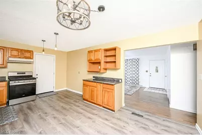 577 Catalina Drive, Akron, OH 44319 - Photo 20