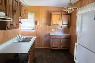 1068 Liberty St, Salem, OH 44460 - Photo 4