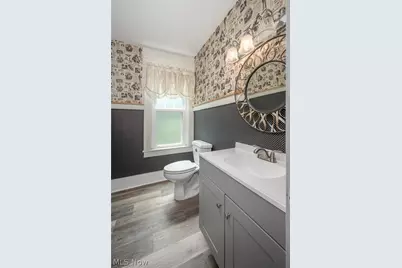 246 Lawrence Street, Ravenna, OH 44266 - Photo 18