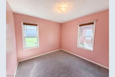 841 Chinook Avenue, Akron, OH 44305 - Photo 4