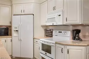 685 Sunnyside, Vermilion, OH 44089 - Photo 18