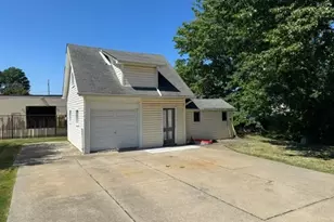 1370 Bellview St, Wickliffe, OH 44092 - Photo 2