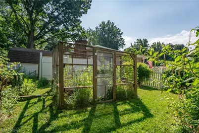 374 Woodlawn Reserve Road, Akron, OH 44305 - Photo 44