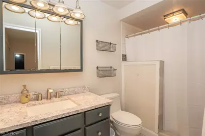 374 Woodlawn Reserve Road, Akron, OH 44305 - Photo 24