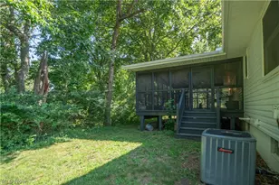 374 Woodlawn Reserve Rd, Akron, OH 44305 - Photo 40