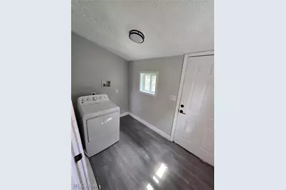 747 W River Road N, Elyria, OH 44035 - Photo 20