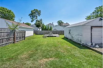 2515 9th Street, Cuyahoga Falls, OH 44221 - Photo 44