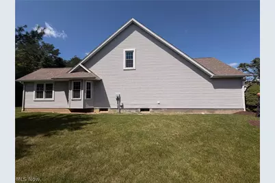 90 Lake Pointe Circle, Canfield, OH 44406 - Photo 28