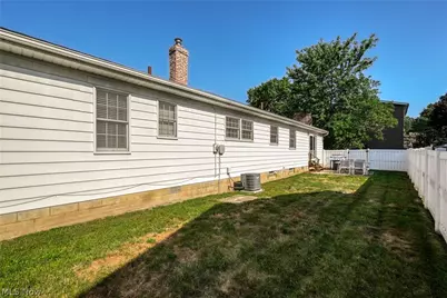 407 Holliston Road, Fairlawn, OH 44333 - Photo 32