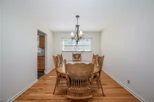 407 Holliston Rd, Fairlawn, OH 44333 - Photo 8