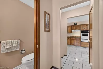 34260 Glen Drive, Eastlake, OH 44095 - Photo 2