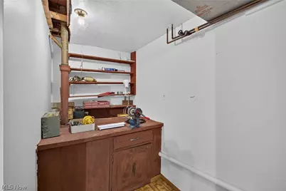 34260 Glen Drive, Eastlake, OH 44095 - Photo 36