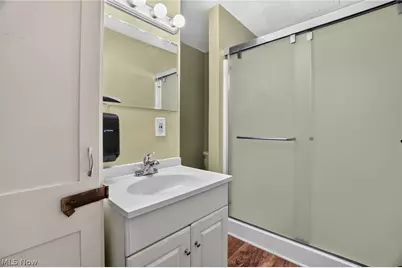 225 Mentor Avenue, Painesville, OH 44077 - Photo 14