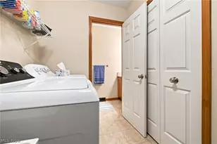 5303 Deercreek Ct, Sheffield Village, OH 44054 - Photo 16