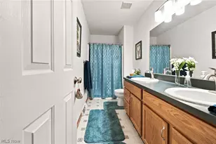 5303 Deercreek Ct, Sheffield Village, OH 44054 - Photo 22
