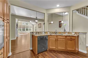 574 Hyannis Port Cir, Avon Lake, OH 44012 - Photo 14