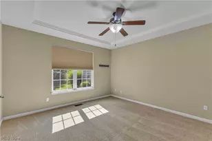 574 Hyannis Port Cir, Avon Lake, OH 44012 - Photo 16