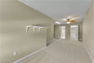574 Hyannis Port Cir, Avon Lake, OH 44012 - Photo 28