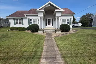 1512 Wyoming Ave, East Liverpool, OH 43920 - Photo 4