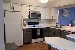9025 Patriot Dr, Streetsboro, OH 44241 - Photo 12