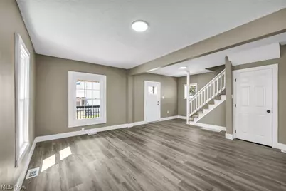 181 Spellman Court, Akron, OH 44305 - Photo 10