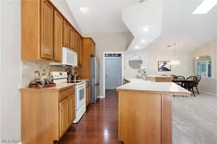 218 Lisa Ann Dr, Huron, OH 44839 - Photo 16