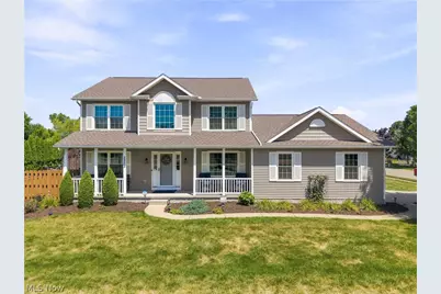 2553 Diamond Street NE, Canton, OH 44721 - Photo 2