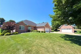 5044 Sunset Blvd Rd NW, Strasburg, OH 44680 - Photo 8