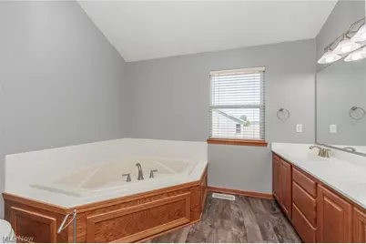 3621 Shelton Lane, Brunswick, OH 44212 - Photo 24