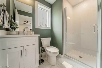1886 Woodlawn Avenue, Loveland, OH 44112 - Photo 22