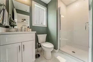 1886 Woodlawn Ave, Loveland, OH 44112 - Photo 24