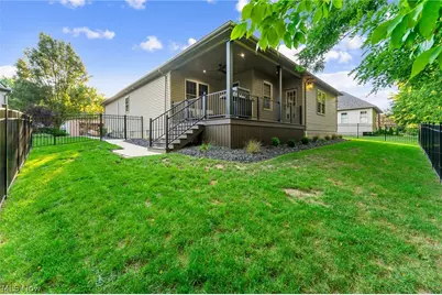 4650 Championship Court, Canfield, OH 44406 - Photo 34
