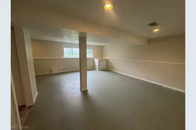 24051 Columbus Road, Huber Heights, OH 44146 - Photo 26