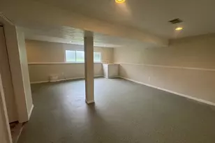24051 Columbus Rd, Huber Heights, OH 44146 - Photo 26