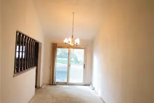 596 Terrace, Willowick, OH 44095 - Photo 2