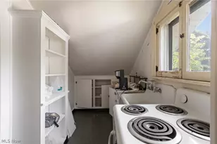 223 Hawk Ave, Akron, OH 44312 - Photo 22