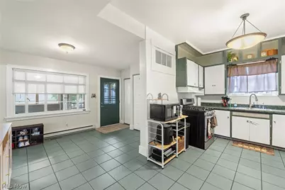 193 1/2 W Main Street, Norwalk, OH 44857 - Photo 6