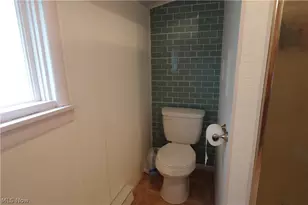 517 Walden Ave, Tiltonsville, OH 43963 - Photo 24