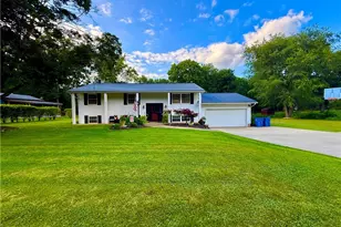 1795 Nichols Rd, Akron, OH 44312 - Photo 2